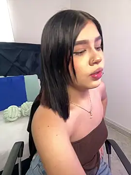 Lily Woodz online show from 02/03/26, 07:08