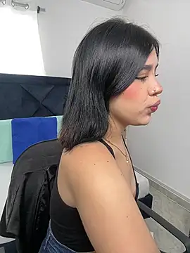 Lily Woodz online show from 02/01/26, 02:59