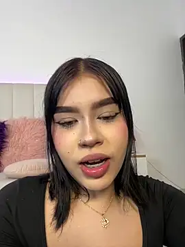 Lily Woodz online show from 03/16/26, 07:05