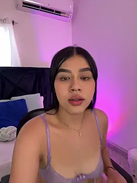 Lily Woodz online show from 04/25/26, 08:06