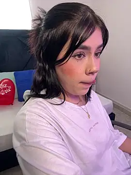 Lily Woodz online show from 02/16/26, 07:01