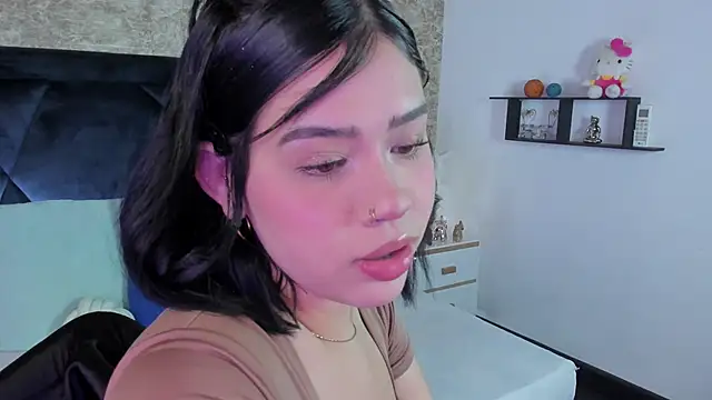 Lily Woodz online show from 11/29/25, 07:14