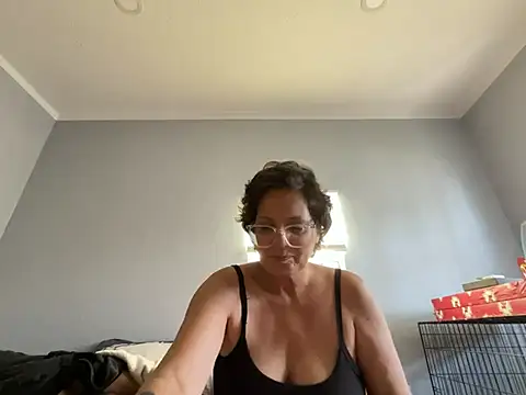 skarfos1babe69 online show from 03/31/26, 08:55