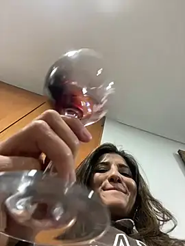 AlejandritaMilano online show from 06/28/26, 12:39