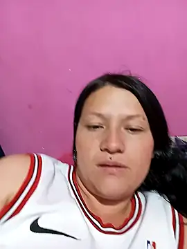 Snapshot of kattia_bk chatting on 01/20/25, 12:25 kattia bk online show from 01/20/25, 12:25