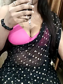 Snapshot of Mee_Neeharika chatting on 01/29/25, 06:07 Mee Neeharika online show from 01/29/25, 06:07