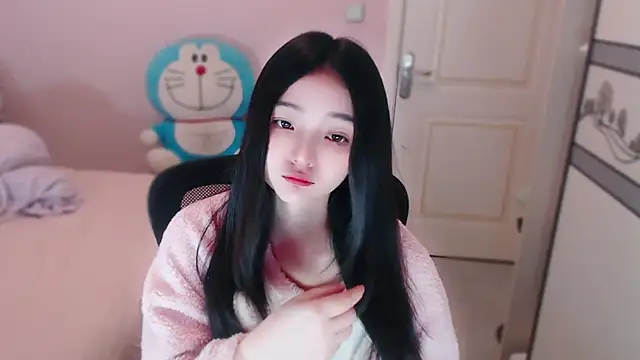 xiao-xiao-D online show from 12/16/25, 03:00