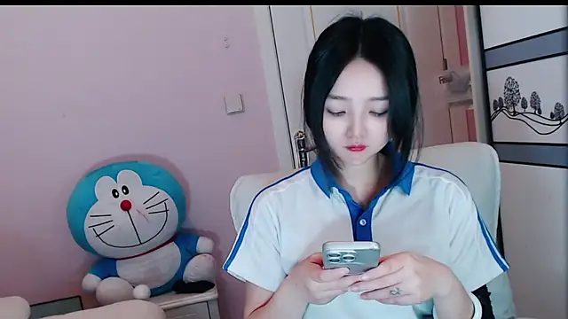 Snapshot of xiao-xiao-D chatting on 03/09/25, 11:03 xiao-xiao-D online show from 03/09/25, 11:03