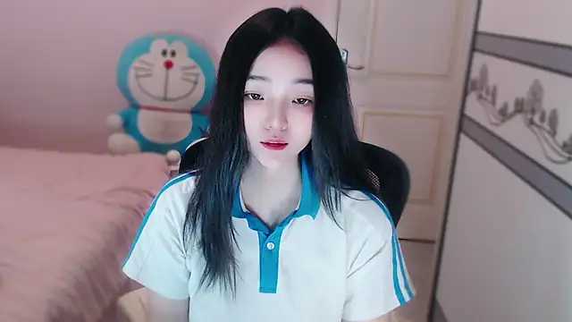 xiao-xiao-D online show from 10/26/25, 05:30