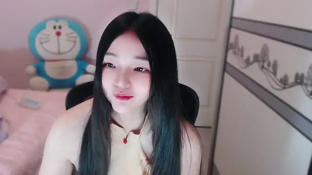 xiao-xiao-D online show from 12/22/25, 08:47