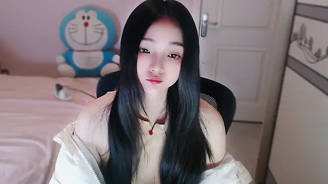 xiao-xiao-D online show from 12/05/25, 01:21