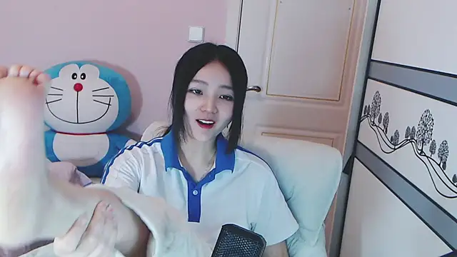 Snapshot of xiao-xiao-D chatting on 02/25/25, 08:36 xiao-xiao-D online show from 02/25/25, 08:36