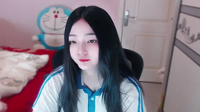 xiao-xiao-D online show from 02/15/26, 05:41