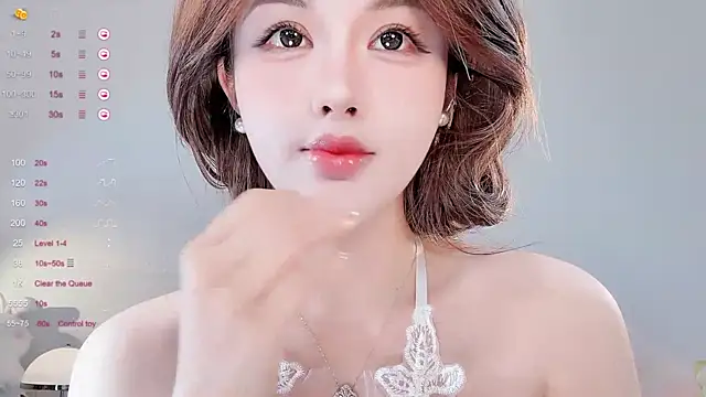 Snapshot of Irene--- chatting on 05/22/26, 01:58 Irene--- online show from 05/22/26, 01:58