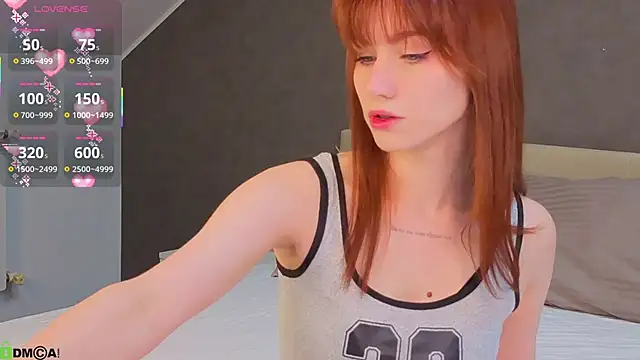 Mollly Rouge online show from 09/28/25, 12:06