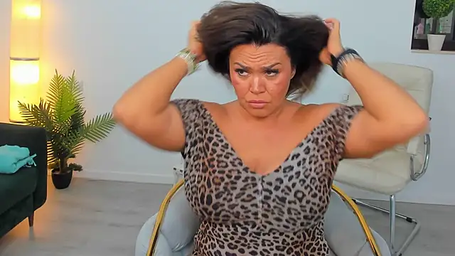 Aileen Stone online show from 10/27/25, 03:35