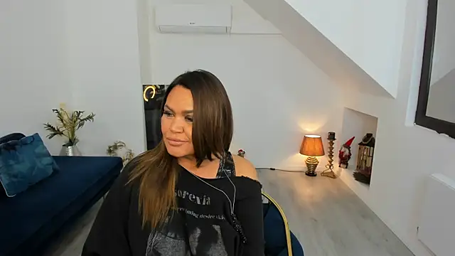 Aileen Stone online show from 11/23/25, 05:12