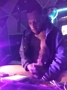 dulcedeseo13 online show from 10/23/25, 12:15