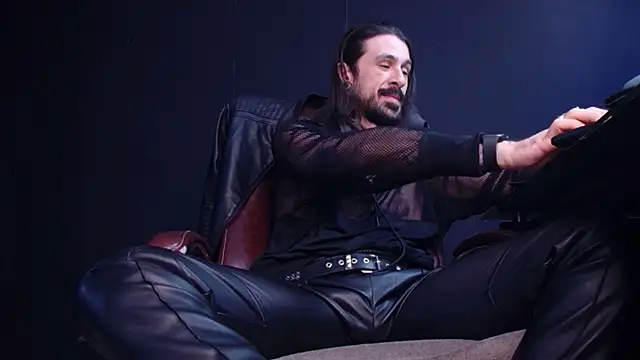 AxelColton online show from 10/25/25, 10:25