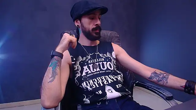 AxelColton online show from 11/23/25, 05:50