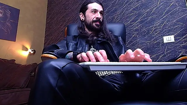 AxelColton online show from 01/19/26, 10:30