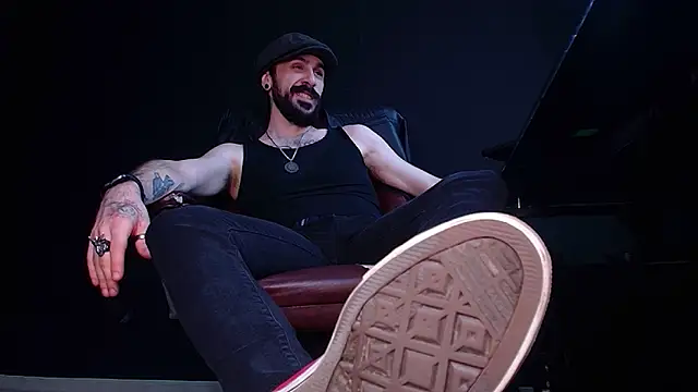 AxelColton online show from 11/28/25, 06:02