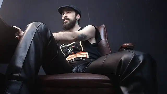 AxelColton online show from 03/03/25, 05:26