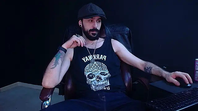 AxelColton online show from 11/29/25, 05:40