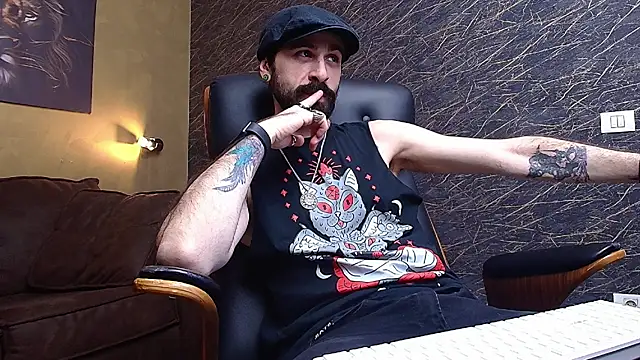 AxelColton online show from 01/14/26, 10:41