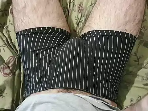 Snapshot of bomvemcam chatting on 01/14/25, 10:48 bomvemcam online show from 01/14/25, 10:48