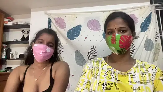 Snapshot of Tamil_Sanjana_ chatting on 07/18/26, 08:17 Tamil Sanjana online show from 07/18/26, 08:17