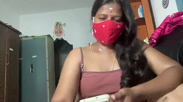 Snapshot of Tamil_Sanjana_ chatting on 06/08/26, 06:30 Tamil Sanjana online show from 06/08/26, 06:30