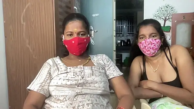 Snapshot of Tamil_Sanjana_ chatting on 06/21/26, 06:25 Tamil Sanjana online show from 06/21/26, 06:25