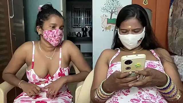 Snapshot of Tamil_Sanjana_ chatting on 06/29/26, 04:50 Tamil Sanjana online show from 06/29/26, 04:50