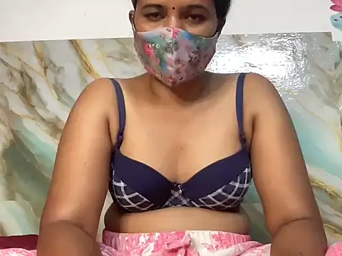 Tamil Sanjana  online show from 10/31/25, 01:19