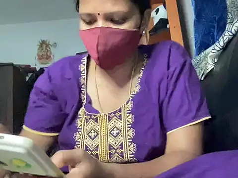 Tamil Sanjana  online show from 04/20/26, 05:25