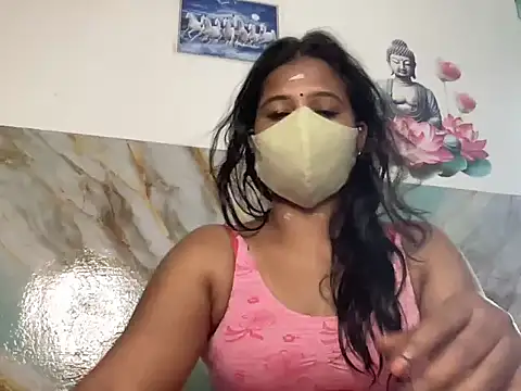 Tamil Sanjana  online show from 10/18/25, 06:59