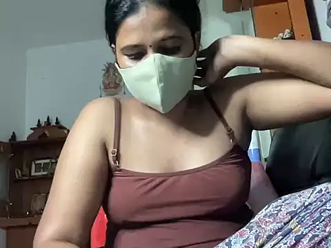 Tamil Sanjana  online show from 10/26/25, 07:36