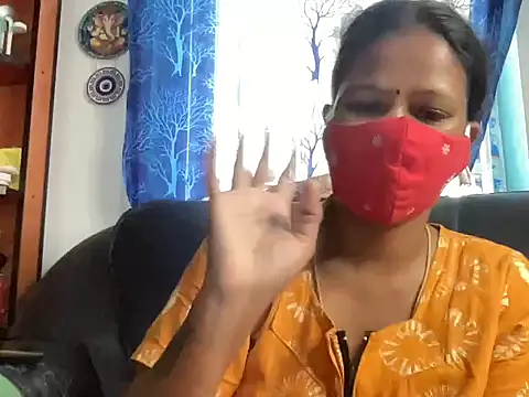 Tamil Sanjana  online show from 04/30/26, 02:51