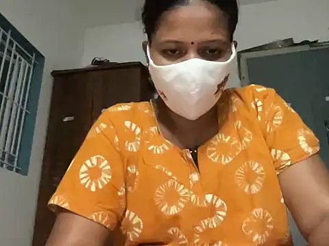 Tamil Sanjana  online show from 04/05/26, 05:19