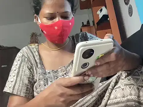 Tamil Sanjana  online show from 04/12/26, 01:09