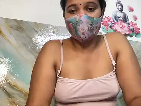 Tamil Sanjana  online show from 11/03/25, 12:42