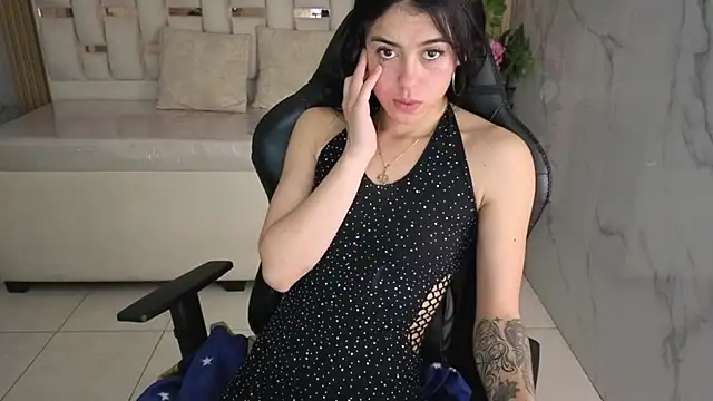 honey torres sub online show from 04/30/26, 06:15