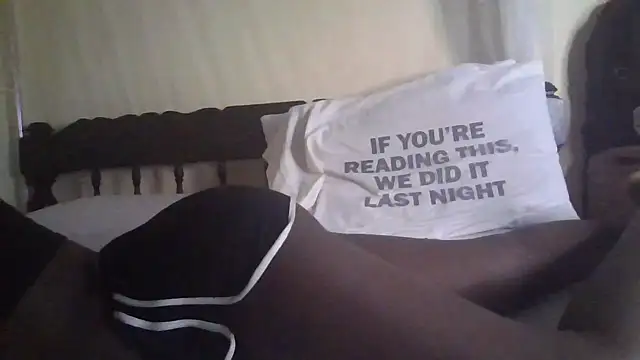 Missbella25 online show from 10/28/25, 05:12