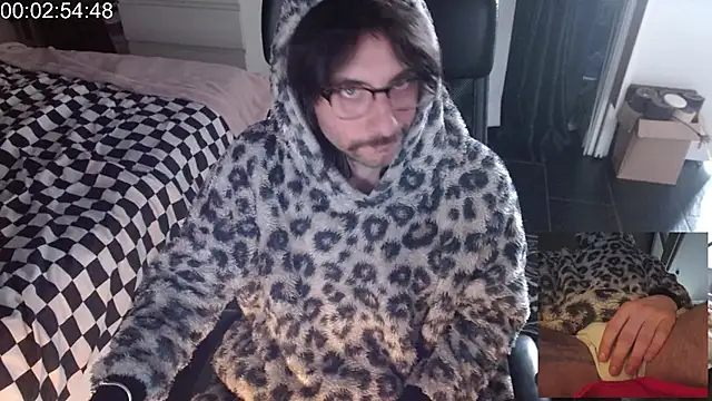 Chuck-FR online show from 04/17/26, 08:06