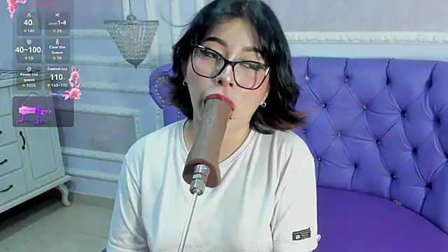 Lily Martinez online show from 02/28/26, 09:09