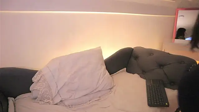 Daisha Riley online show from 02/11/26, 03:50