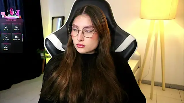 Daisha Riley online show from 09/10/25, 01:32