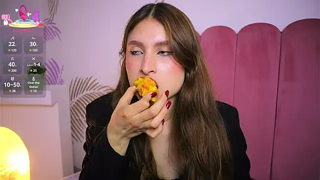 Daisha Riley online show from 03/18/25, 03:55