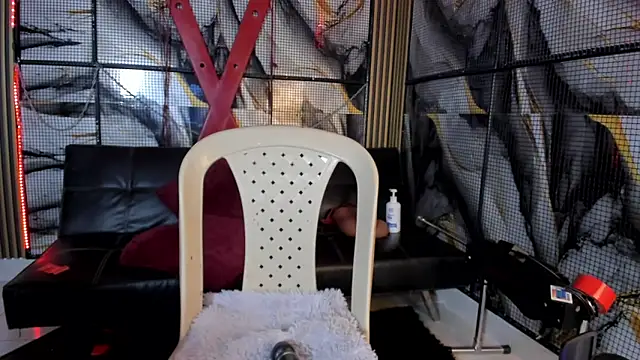 katizaldana online show from 04/28/26, 08:13